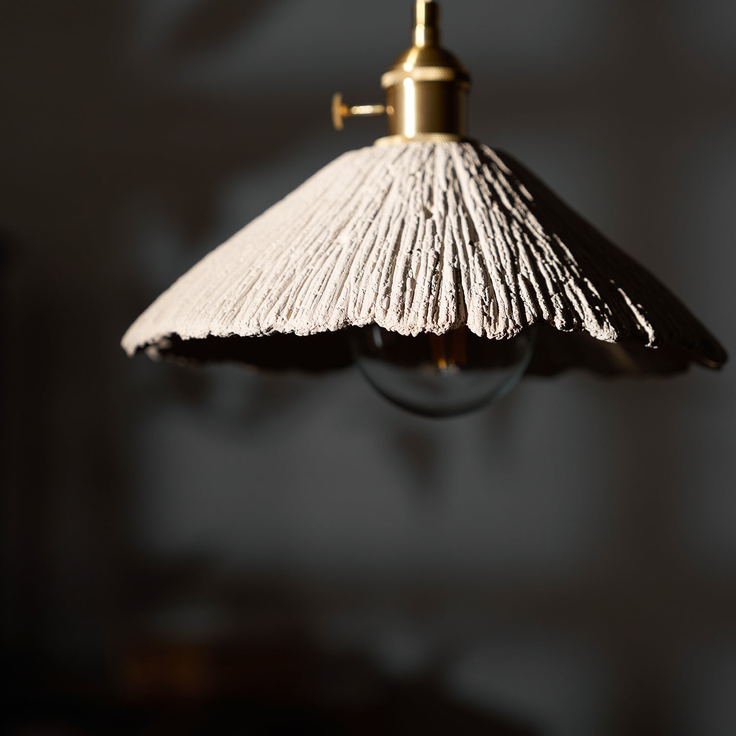 microcement-pendant-lamp