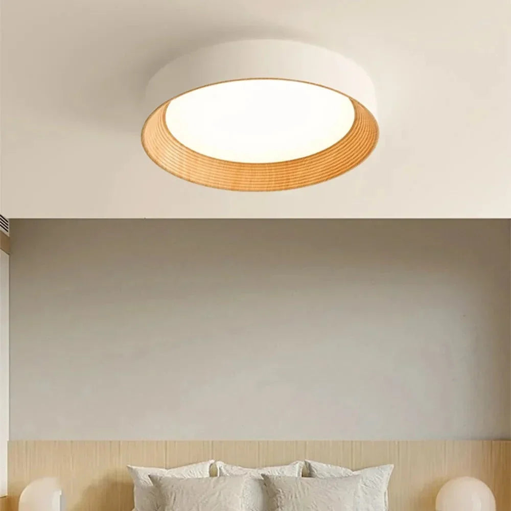 Plafonnier Ronan LED rond et minimaliste | Fini bois moderne