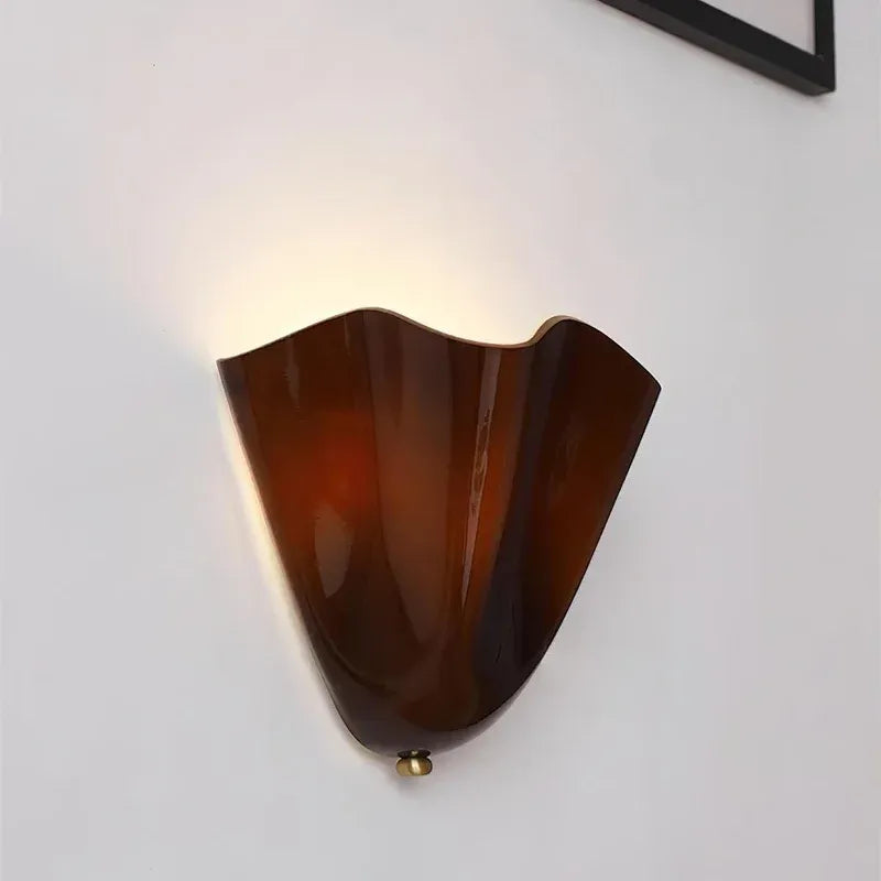 Sheryl Modern Seashell Glass Wall Light - Elegant Coastal Sconce