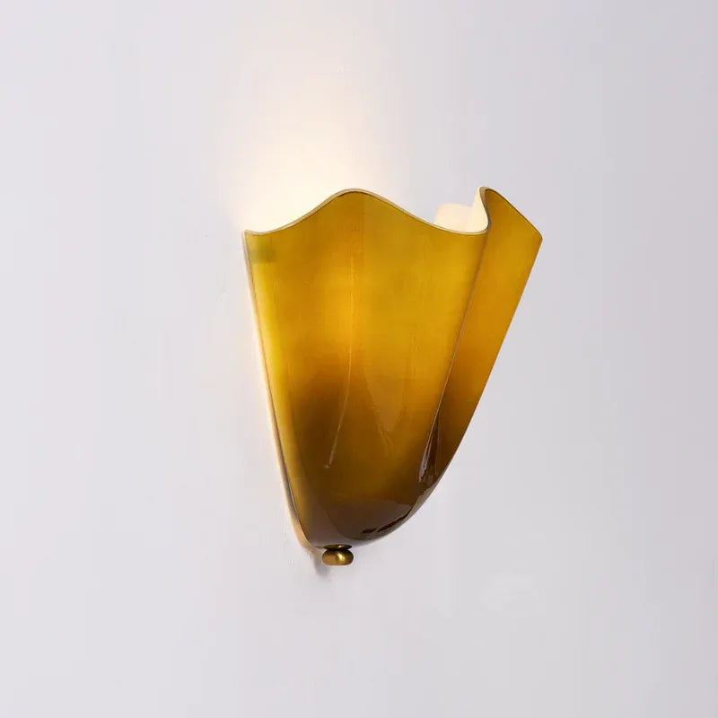 Sheryl Modern Seashell Glass Wall Light - Elegant Coastal Sconce