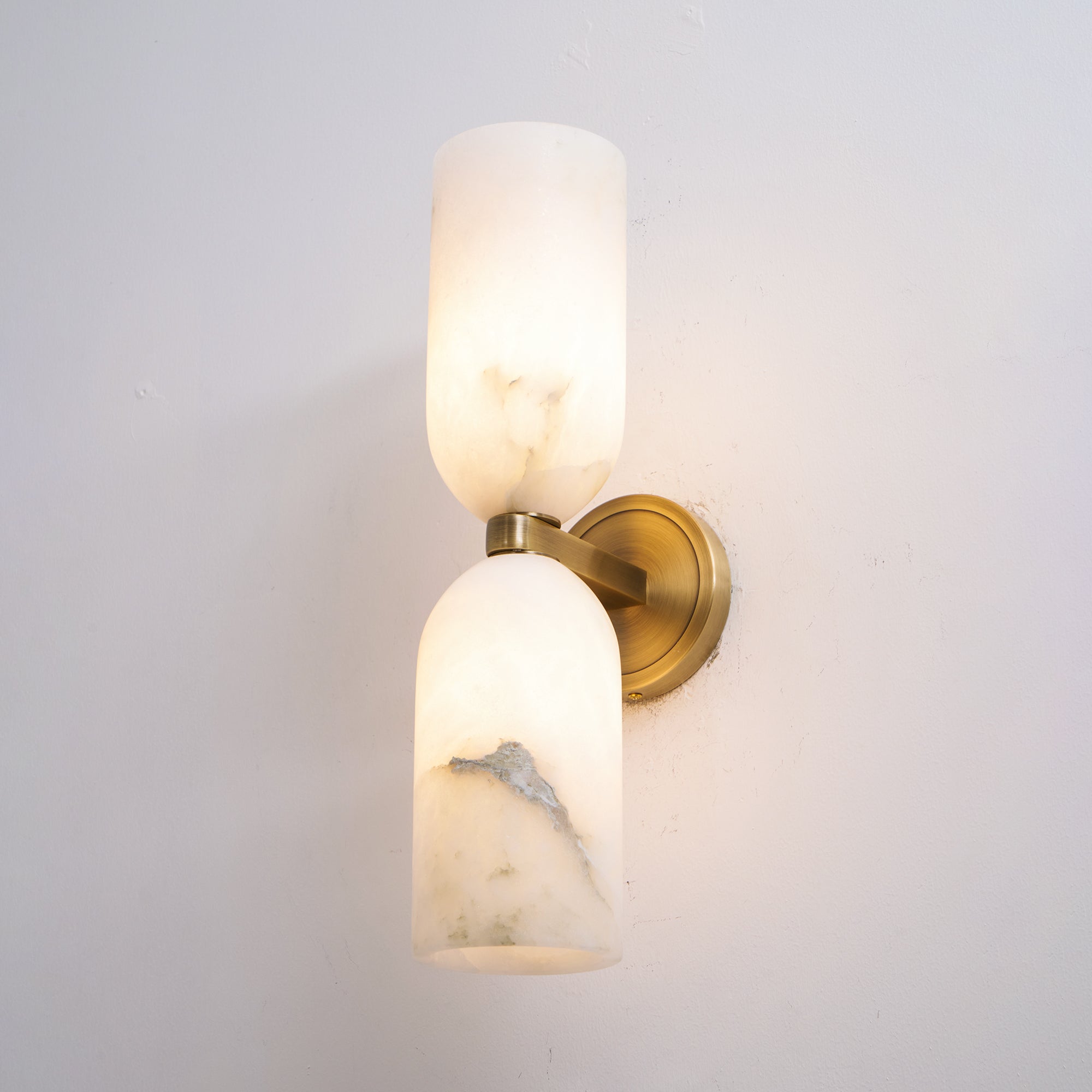 tandem-wall-lamp
