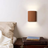 Applique murale côtelée en résine Rhea - Lampe murale intérieure moderne et minimaliste