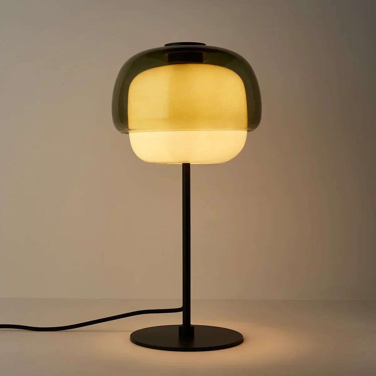 Elvrynor Nordische Bunte Glas-Tischlampe | Moderne Art Deco Nachttischleuchte