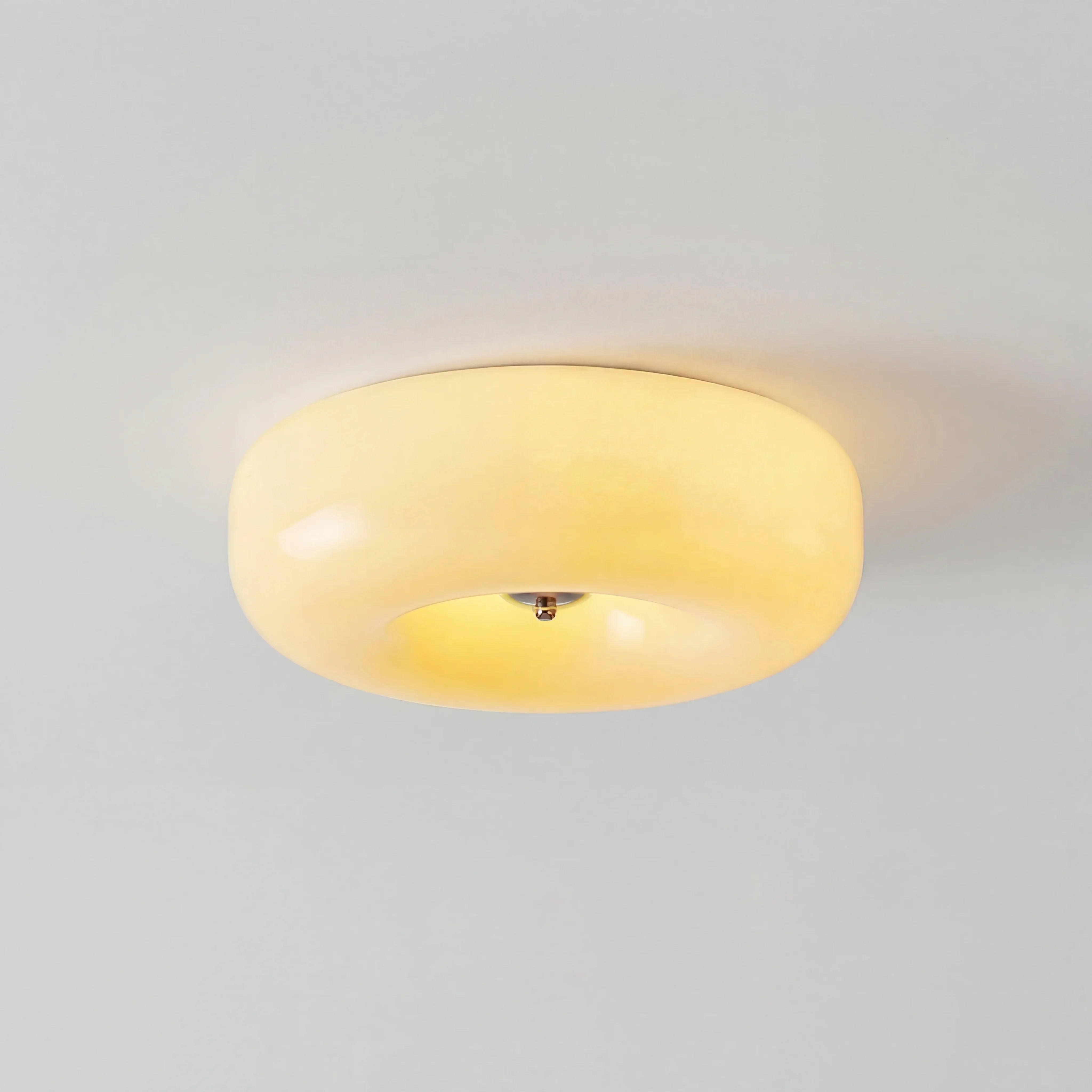 Plafonnier en verre Bauhaus moderne Halcyon | Luminaire rond minimaliste