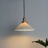 Suspension en céramique plissée Hecate | Design scandinave moderne