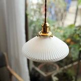 Suspension en céramique plissée Hecate | Design scandinave moderne