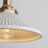 Suspension en céramique plissée Hecate | Design scandinave moderne