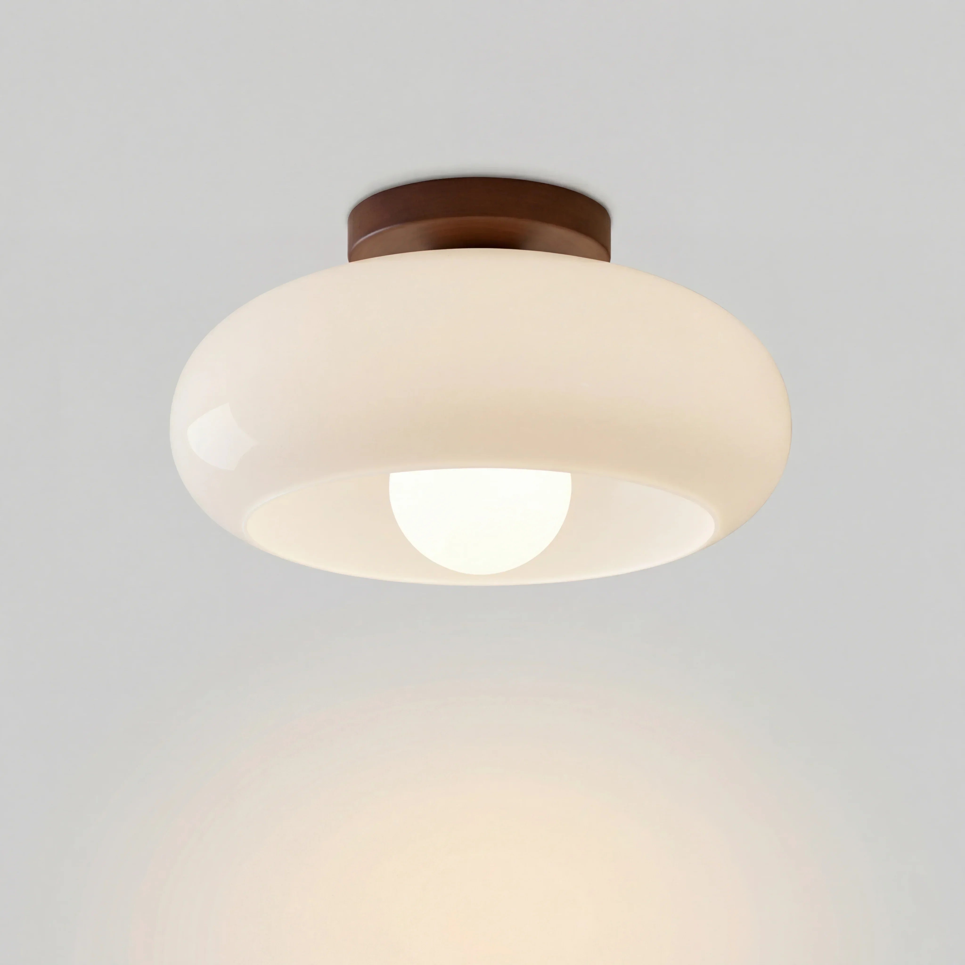 Plafonnier Violetta en verre Bauhaus français | Luminaire Mid-Century en noyer
